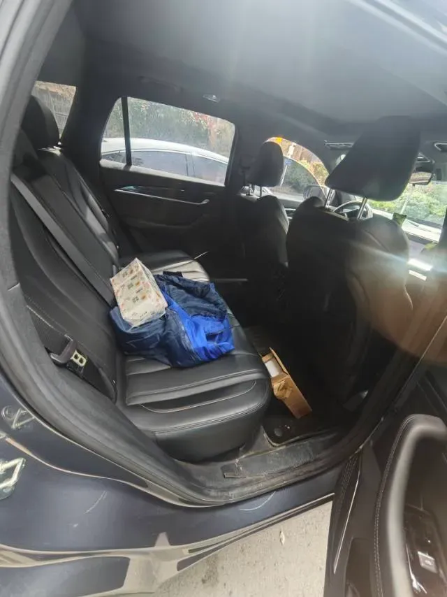 2024 Geely Monjaro 2.0T 218HP L4 7DCT,autocango,china used car exporter,china ev exporter,chinese used car exporter,chinese used ev exporter