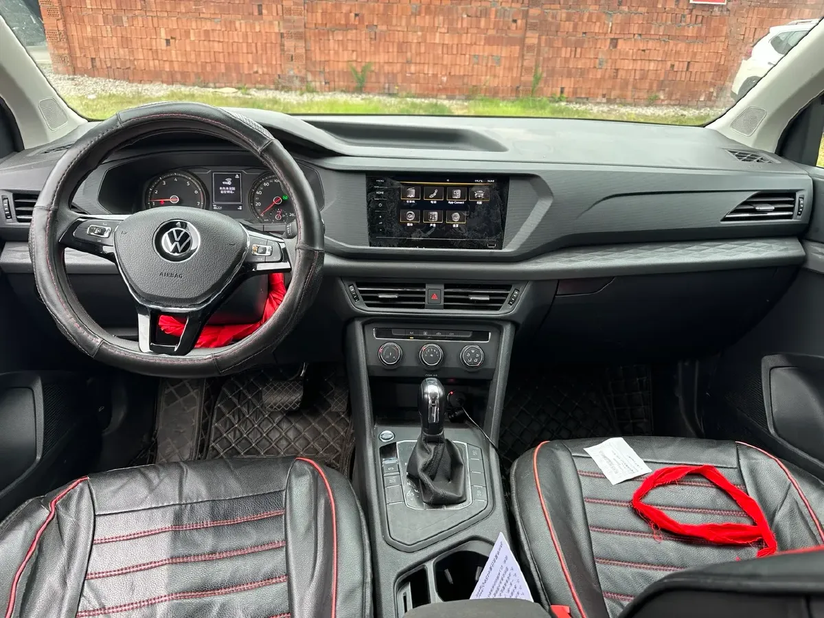 2021 Volkswagen Tharu 1.4T 150HP L4 7DCT,autocango,china used car exporter,china ev exporter,chinese used car exporter,chinese used ev exporter