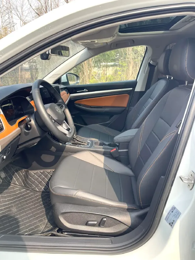 2023 Volkswagen Bora 1.2T 116HP L4 7DCT,autocango,china used car exporter,china ev exporter,chinese used car exporter,chinese used ev exporter