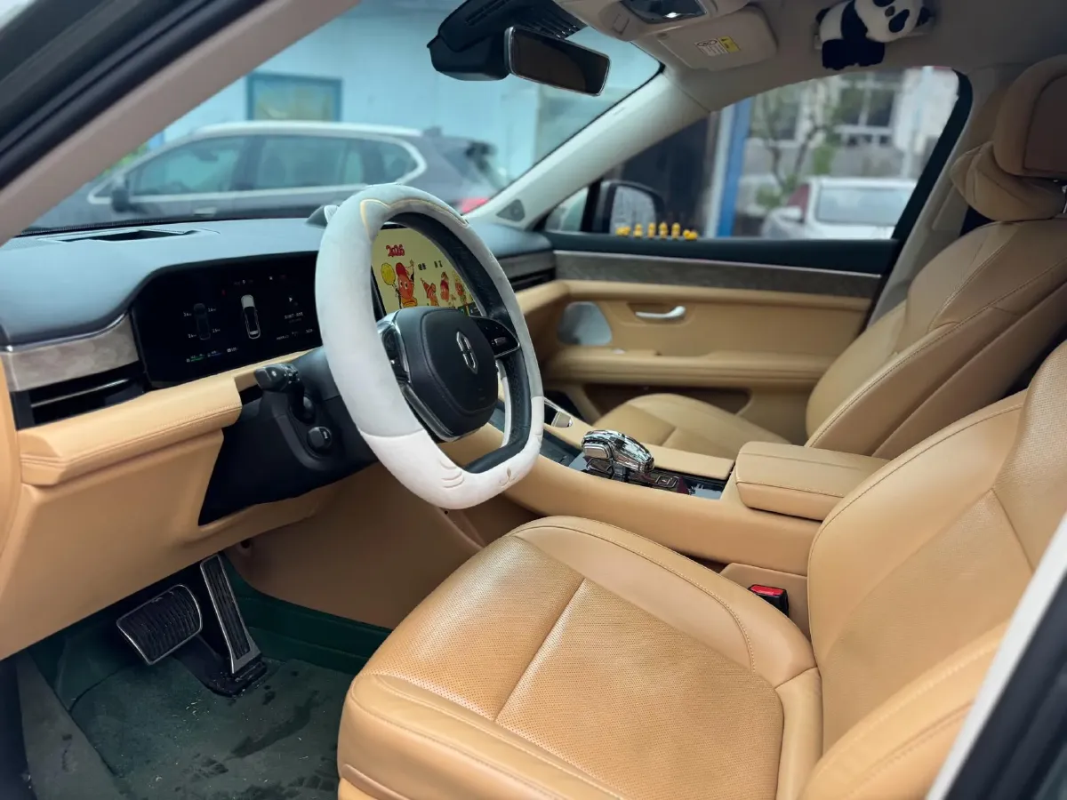 2022 Infiniti Q50L 2.0T 211HP L4 7AT,autocango,china used car exporter,china ev exporter,chinese used car exporter,chinese used ev exporter