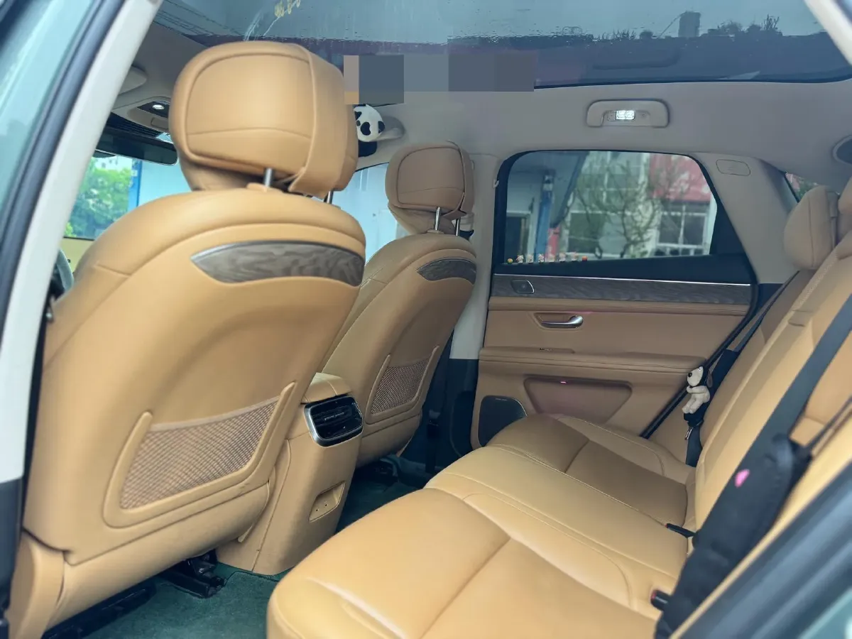 2022 Infiniti Q50L 2.0T 211HP L4 7AT,autocango,china used car exporter,china ev exporter,chinese used car exporter,chinese used ev exporter