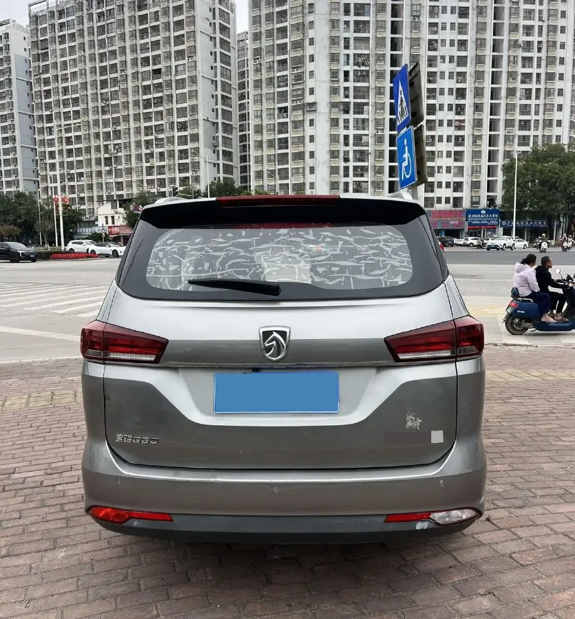 2018 BaoJun 360 1.5L 112HP L4 6MT,autocango,china used car exporter,china ev exporter,chinese used car exporter,chinese used ev exporter
