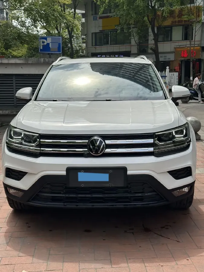2021 Volkswagen Tharu 1.4T 150HP L4 7DCT,autocango,china used car exporter,china ev exporter,chinese used car exporter,chinese used ev exporter