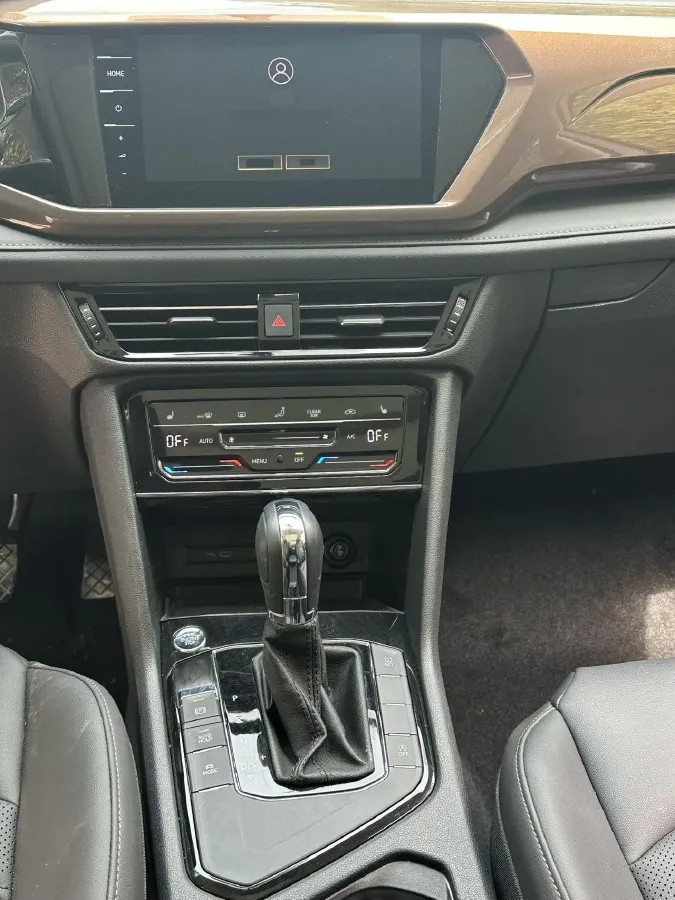 2021 Volkswagen Tharu 1.4T 150HP L4 7DCT,autocango,china used car exporter,china ev exporter,chinese used car exporter,chinese used ev exporter