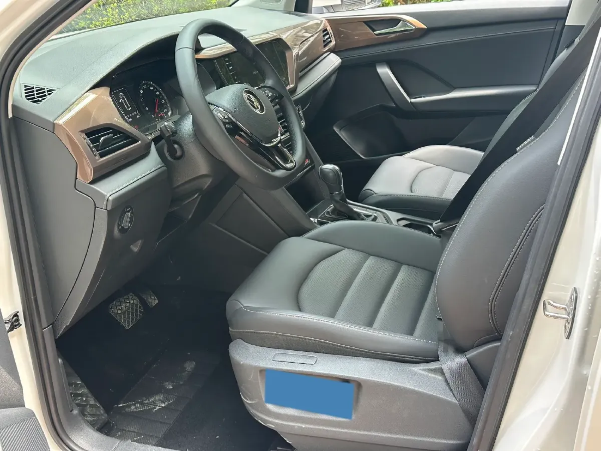 2021 Volkswagen Tharu 1.4T 150HP L4 7DCT,autocango,china used car exporter,china ev exporter,chinese used car exporter,chinese used ev exporter