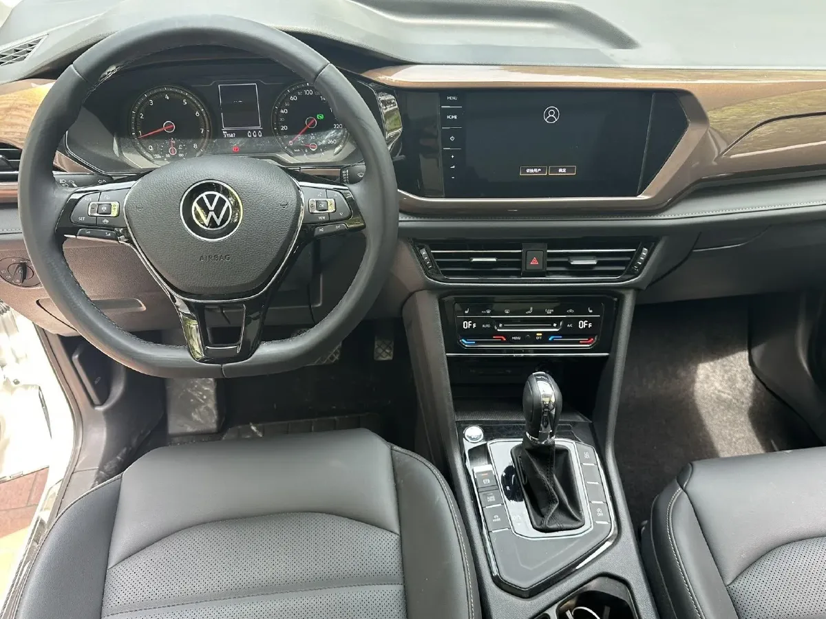 2021 Volkswagen Tharu 1.4T 150HP L4 7DCT,autocango,china used car exporter,china ev exporter,chinese used car exporter,chinese used ev exporter