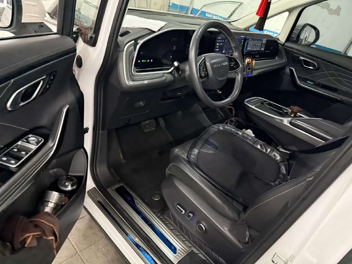 2022 MAXUS DaJia 9 BEV 90KWH,autocango,china used car exporter,china ev exporter,chinese used car exporter,chinese used ev exporter