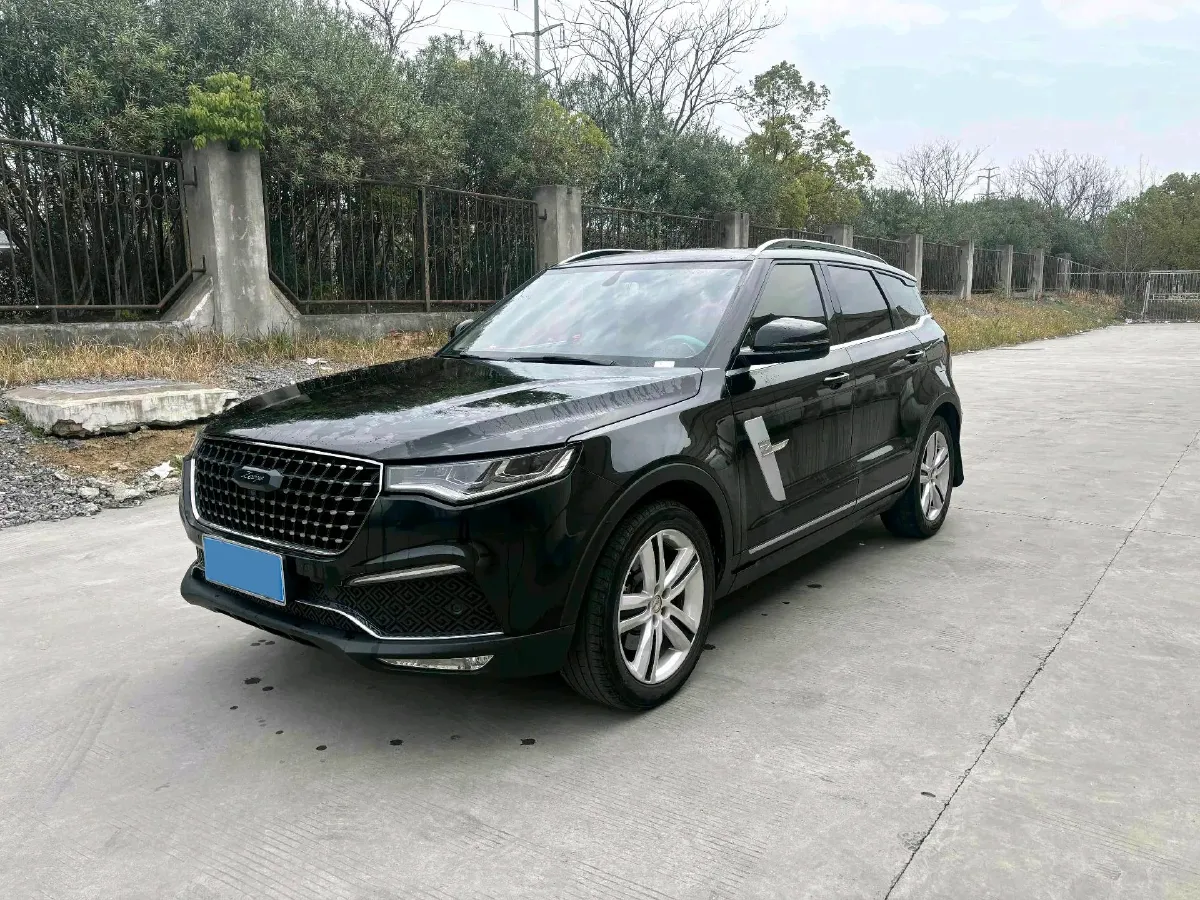 2017 Zotye T700 1.8T 177HP L4 6DCT,autocango,china used car exporter,china ev exporter,chinese used car exporter,chinese used ev exporter