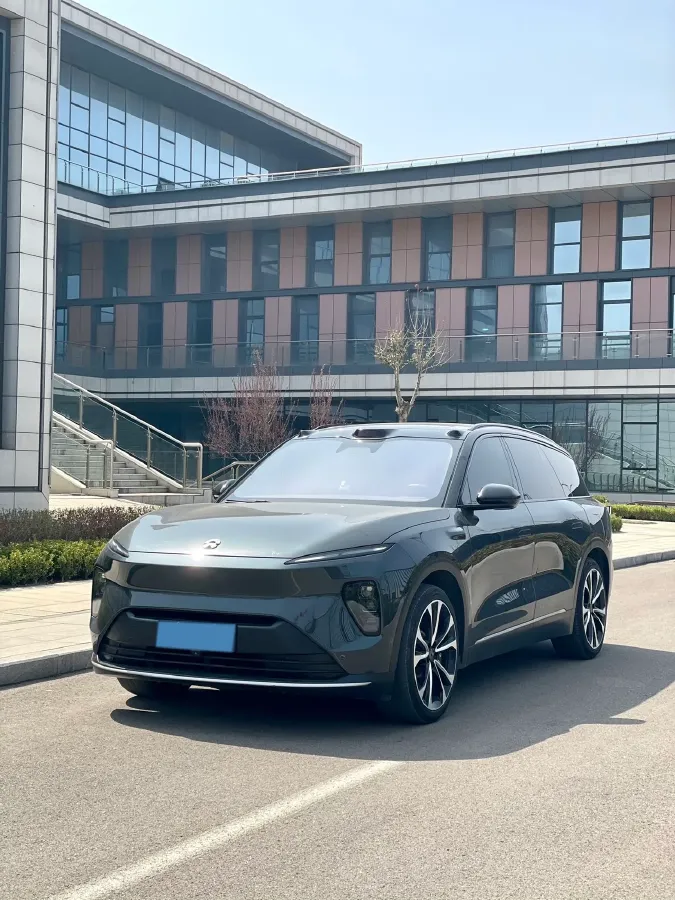 2024 Porsche Macan All-Electric BEV 100KWH,autocango,china used car exporter,china ev exporter,chinese used car exporter,chinese used ev exporter