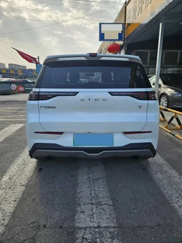 2022 Geely Okavango 1.8T 184HP L4 7DCT,autocango,china used car exporter,china ev exporter,chinese used car exporter,chinese used ev exporter