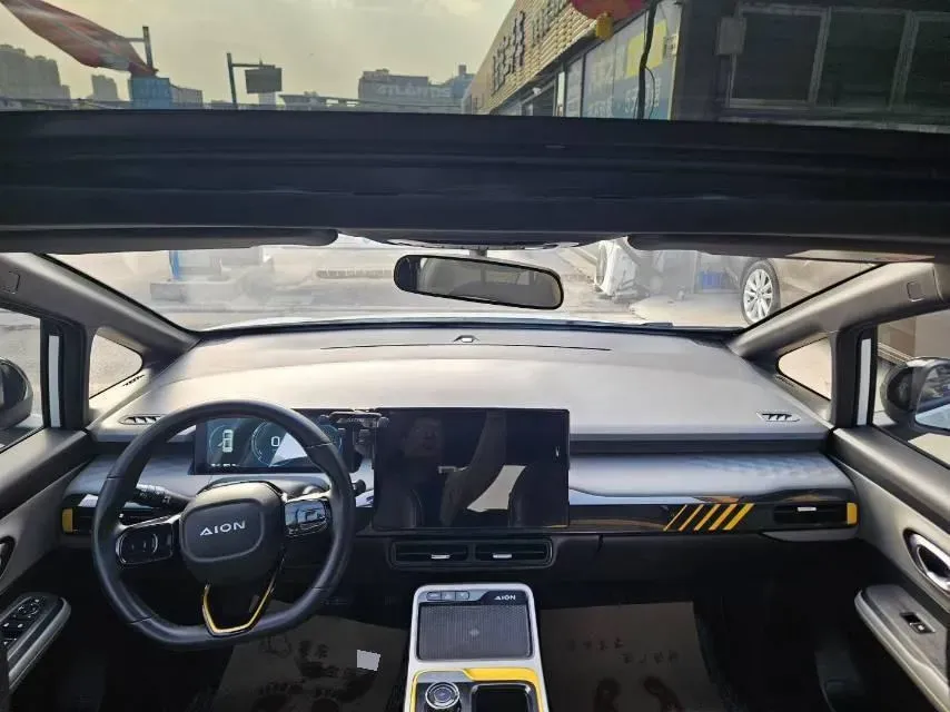 2022 Geely Okavango 1.8T 184HP L4 7DCT,autocango,china used car exporter,china ev exporter,chinese used car exporter,chinese used ev exporter