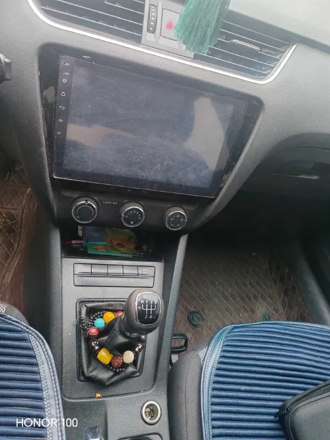 2017 Skoda Octavia 1.6L 110HP L4 5MT,autocango,china used car exporter,china ev exporter,chinese used car exporter,chinese used ev exporter