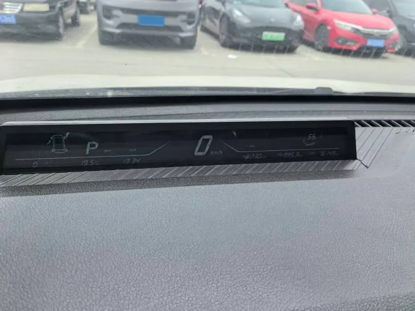 2023 Nissan Kicks 1.5L 122HP L4 CVT,autocango,china used car exporter,china ev exporter,chinese used car exporter,chinese used ev exporter