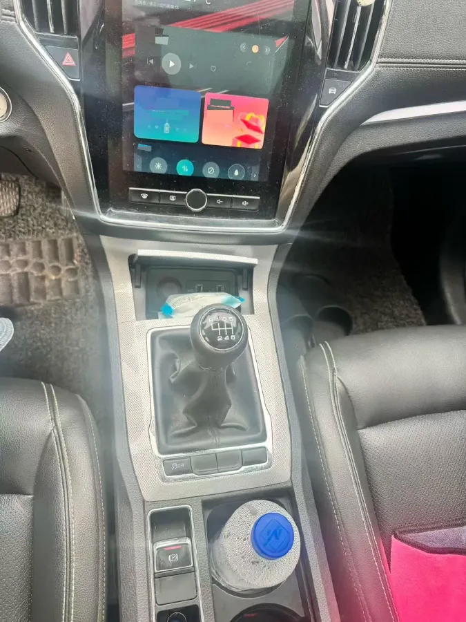 2018 Roewe RX5 1.5T 169HP L4 6MT,autocango,china used car exporter,china ev exporter,chinese used car exporter,chinese used ev exporter