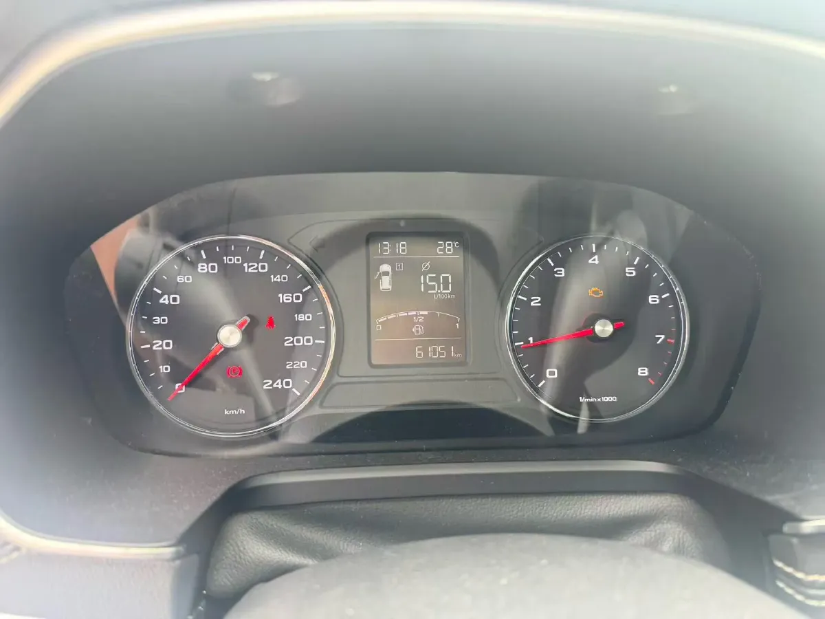 2018 Roewe RX5 1.5T 169HP L4 6MT,autocango,china used car exporter,china ev exporter,chinese used car exporter,chinese used ev exporter