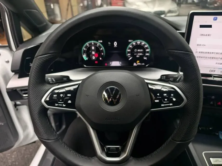 2025 Volkswagen Golf 1.5T 160HP L4 7DCT,autocango,china used car exporter,china ev exporter,chinese used car exporter,chinese used ev exporter