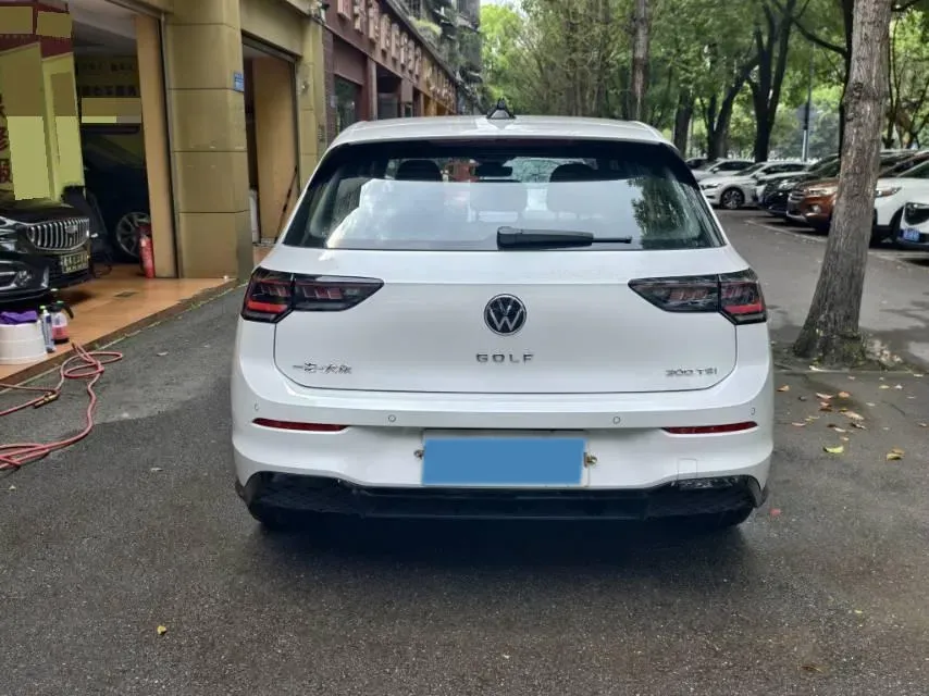 2025 Volkswagen Golf 1.5T 160HP L4 7DCT,autocango,china used car exporter,china ev exporter,chinese used car exporter,chinese used ev exporter