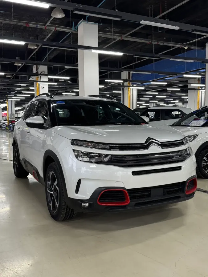 2017 Citroen C5 Aircross 1.6T 167HP L4 6AT,autocango,china used car exporter,china ev exporter,chinese used car exporter,chinese used ev exporter