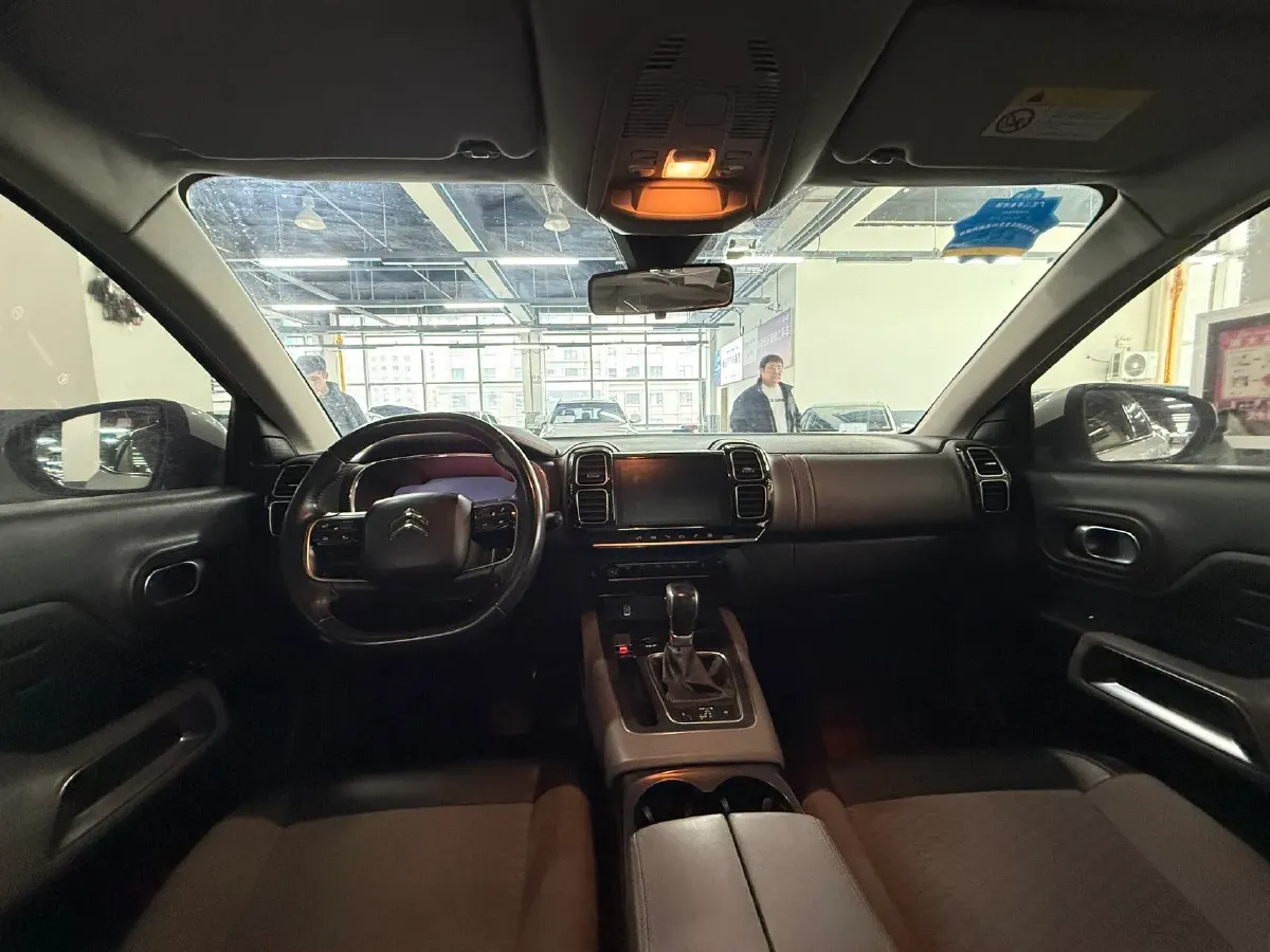 2017 Citroen C5 Aircross 1.6T 167HP L4 6AT,autocango,china used car exporter,china ev exporter,chinese used car exporter,chinese used ev exporter