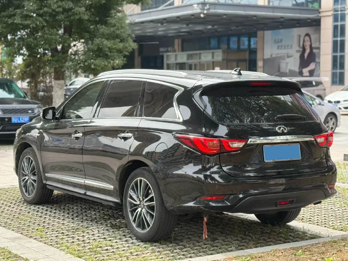 2016 Jaguar XF 2.0T 240HP L4 8AT,autocango,china used car exporter,china ev exporter,chinese used car exporter,chinese used ev exporter