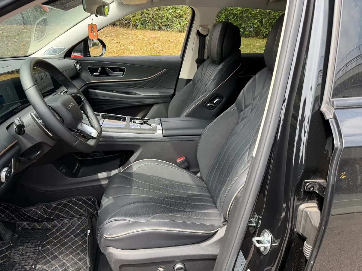 2023 Chery Tiggo 9 2.0T 261HP L4 8AT,autocango,china used car exporter,china ev exporter,chinese used car exporter,chinese used ev exporter