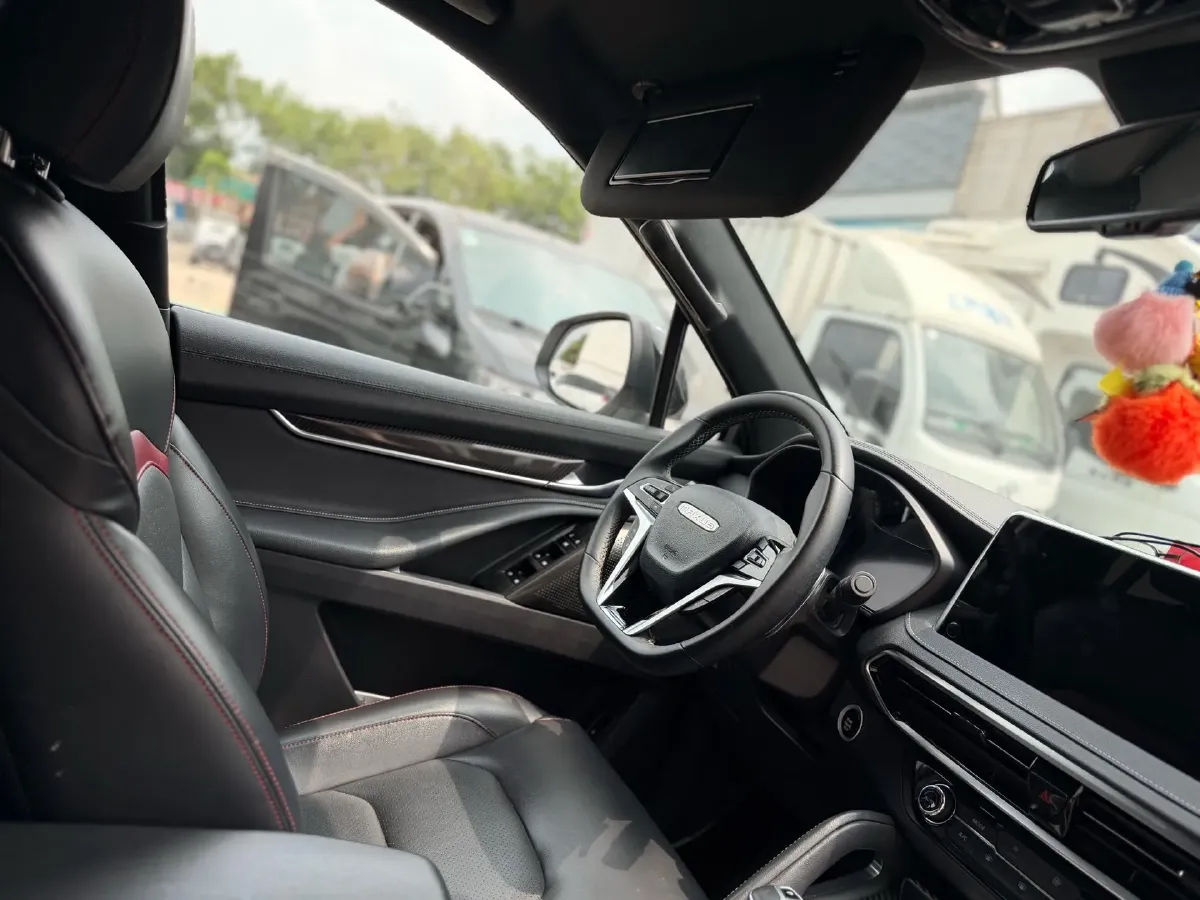 2020 MAXUS D90 Pro 2.0T 218HP L4 8AT,autocango,china used car exporter,china ev exporter,chinese used car exporter,chinese used ev exporter