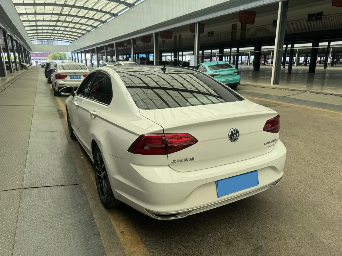 2019 Volkswagen Passat 1.4T 150HP L4 7DCT,autocango,china used car exporter,china ev exporter,chinese used car exporter,chinese used ev exporter