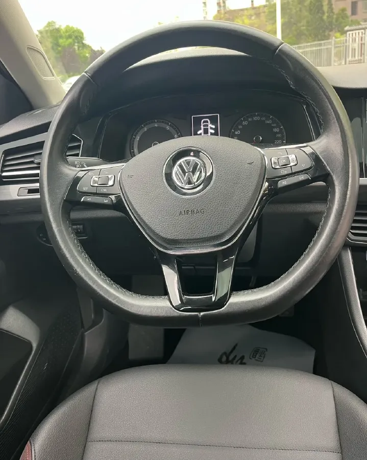 2019 Ford Focus 1.5T 184HP L3 8AT,autocango,china used car exporter,china ev exporter,chinese used car exporter,chinese used ev exporter