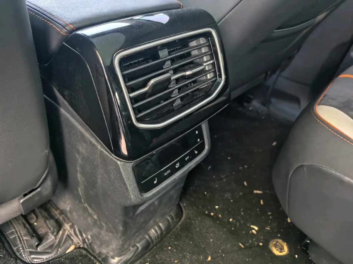 2022 Volkswagen ID.6 Crozz BEV 84.8KWH,autocango,china used car exporter,china ev exporter,chinese used car exporter,chinese used ev exporter