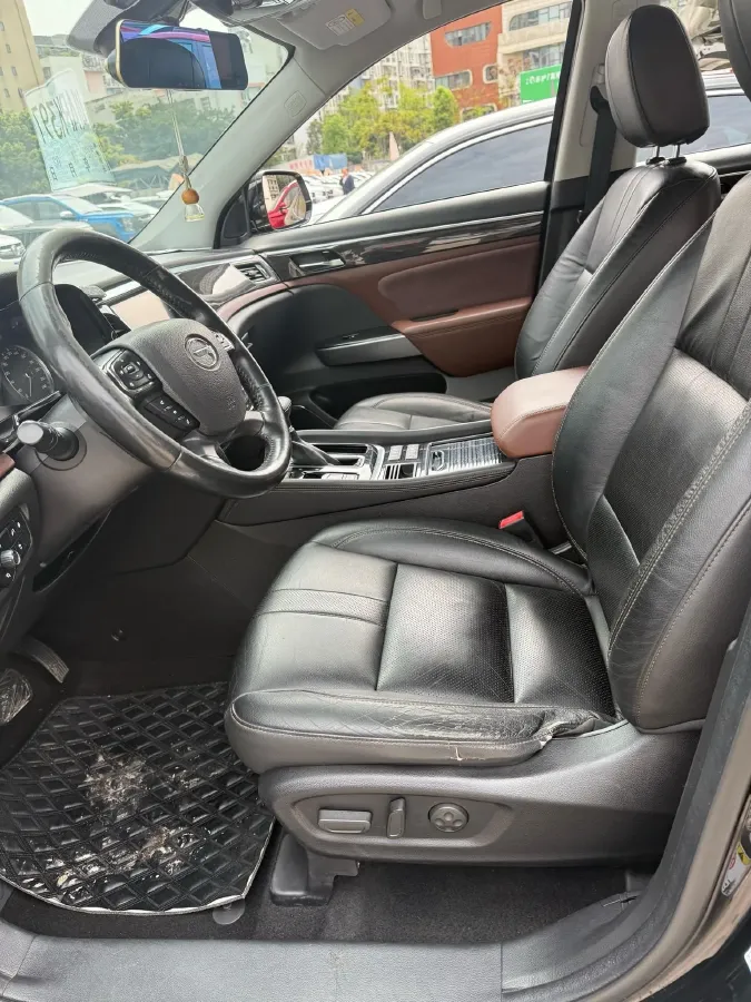 2017 GAC Trumpchi GS8 2.0T 201HP L4 6AT,autocango,china used car exporter,china ev exporter,chinese used car exporter,chinese used ev exporter