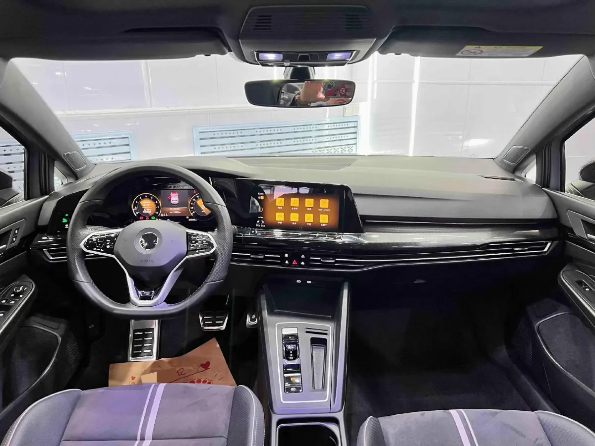 2023 Volkswagen Golf 1.4T 150HP L4 7DCT,autocango,china used car exporter,china ev exporter,chinese used car exporter,chinese used ev exporter