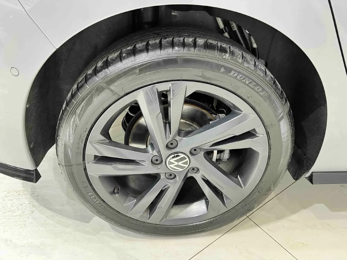 2023 Volkswagen Golf 1.4T 150HP L4 7DCT,autocango,china used car exporter,china ev exporter,chinese used car exporter,chinese used ev exporter