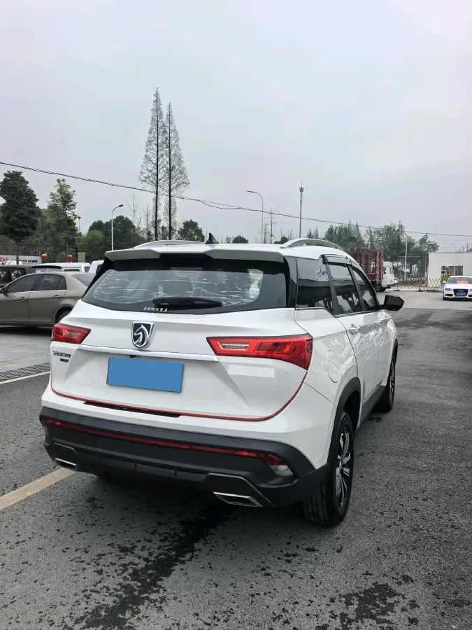 2019 BaoJun 530 1.5T 151HP L4 CVT,autocango,china used car exporter,china ev exporter,chinese used car exporter,chinese used ev exporter