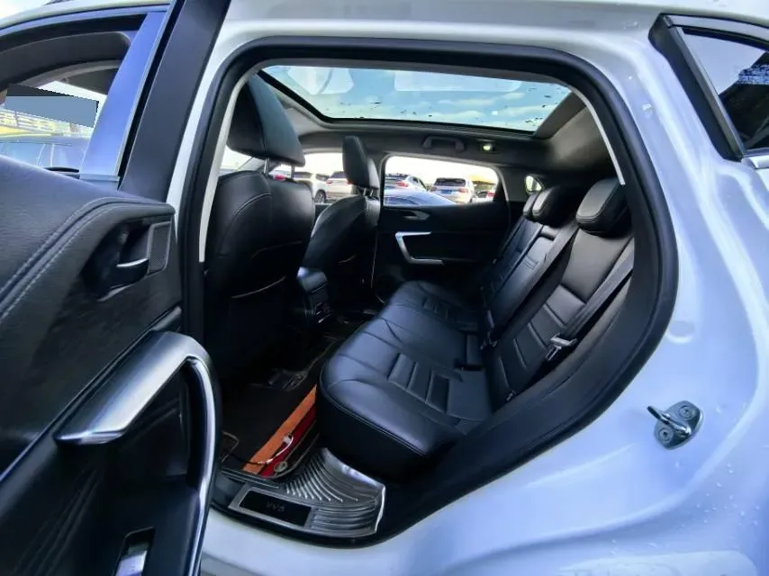 2020 WEY VV5 1.5T 171HP L4 7DCT,autocango,china used car exporter,china ev exporter,chinese used car exporter,chinese used ev exporter