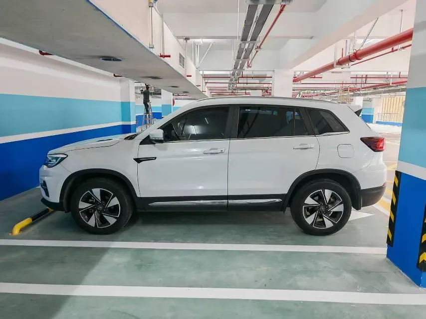 2020 ChangAn CS75 1.5T 178HP L4 6AT,autocango,china used car exporter,china ev exporter,chinese used car exporter,chinese used ev exporter