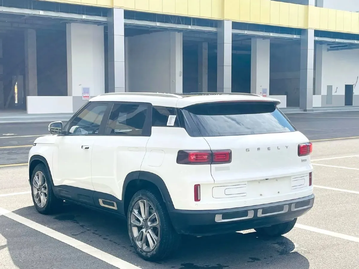 2020 Geely ICON 1.5T 177HP L3 7DCT,autocango,china used car exporter,china ev exporter,chinese used car exporter,chinese used ev exporter