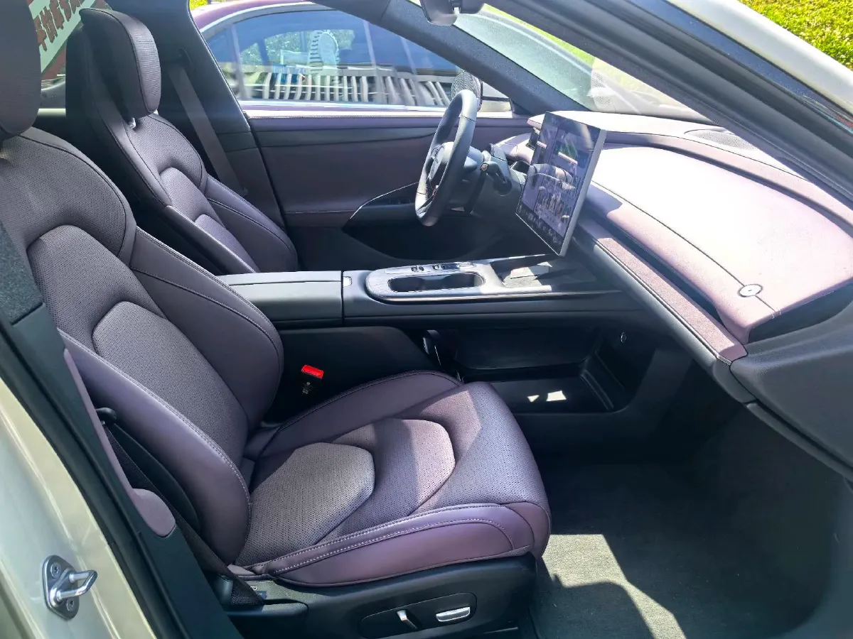 2024 MI SU7 BEV 73.6KWH,autocango,china used car exporter,china ev exporter,chinese used car exporter,chinese used ev exporter