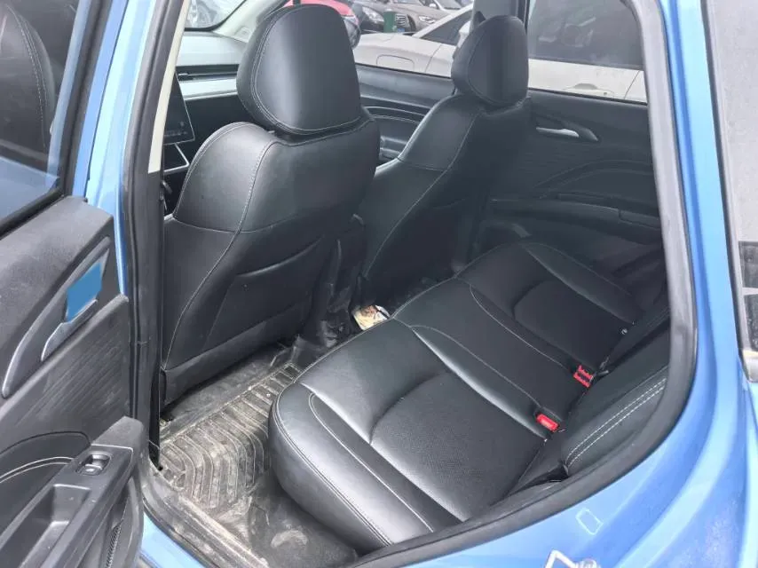 2023 Nissan Kicks 1.5L 122HP L4 CVT,autocango,china used car exporter,china ev exporter,chinese used car exporter,chinese used ev exporter