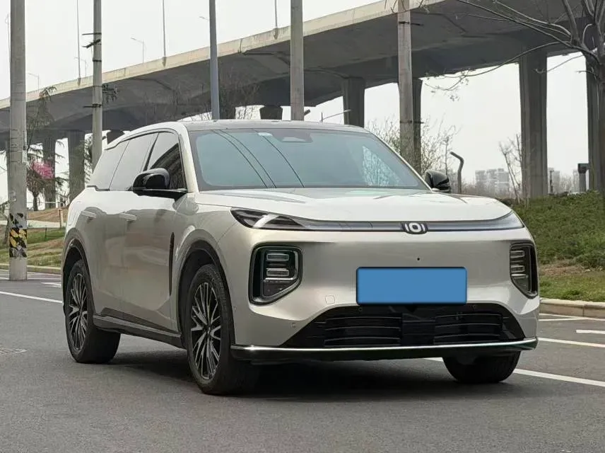 2025 ChangAn QiYuan Q07 1.5T 150HP L4 E-CVT PHEV,autocango,china used car exporter,china ev exporter,chinese used car exporter,chinese used ev exporter