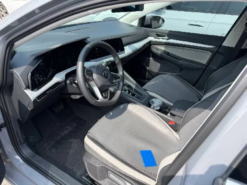 2023 Volkswagen Golf 1.4T 150HP L4 7DCT,autocango,china used car exporter,china ev exporter,chinese used car exporter,chinese used ev exporter