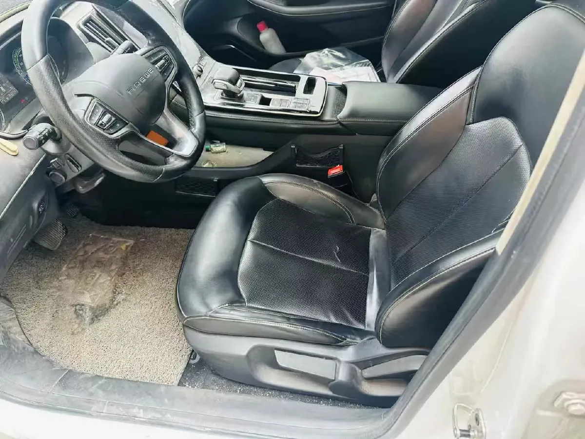 2020 Roewe i6 MAX 1.5T 169HP L4 AMT PHEV,autocango,china used car exporter,china ev exporter,chinese used car exporter,chinese used ev exporter