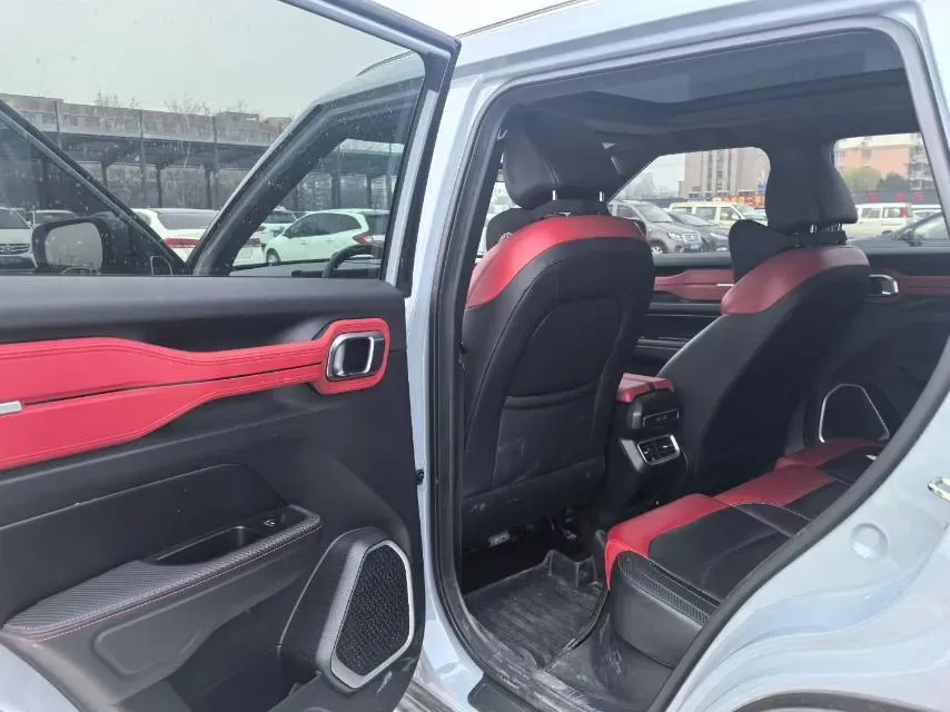 2020 Geely ICON 1.5T 177HP L3 7DCT,autocango,china used car exporter,china ev exporter,chinese used car exporter,chinese used ev exporter