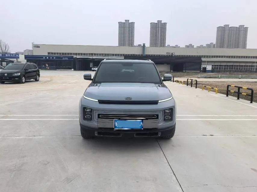 2020 Geely ICON 1.5T 177HP L3 7DCT,autocango,china used car exporter,china ev exporter,chinese used car exporter,chinese used ev exporter