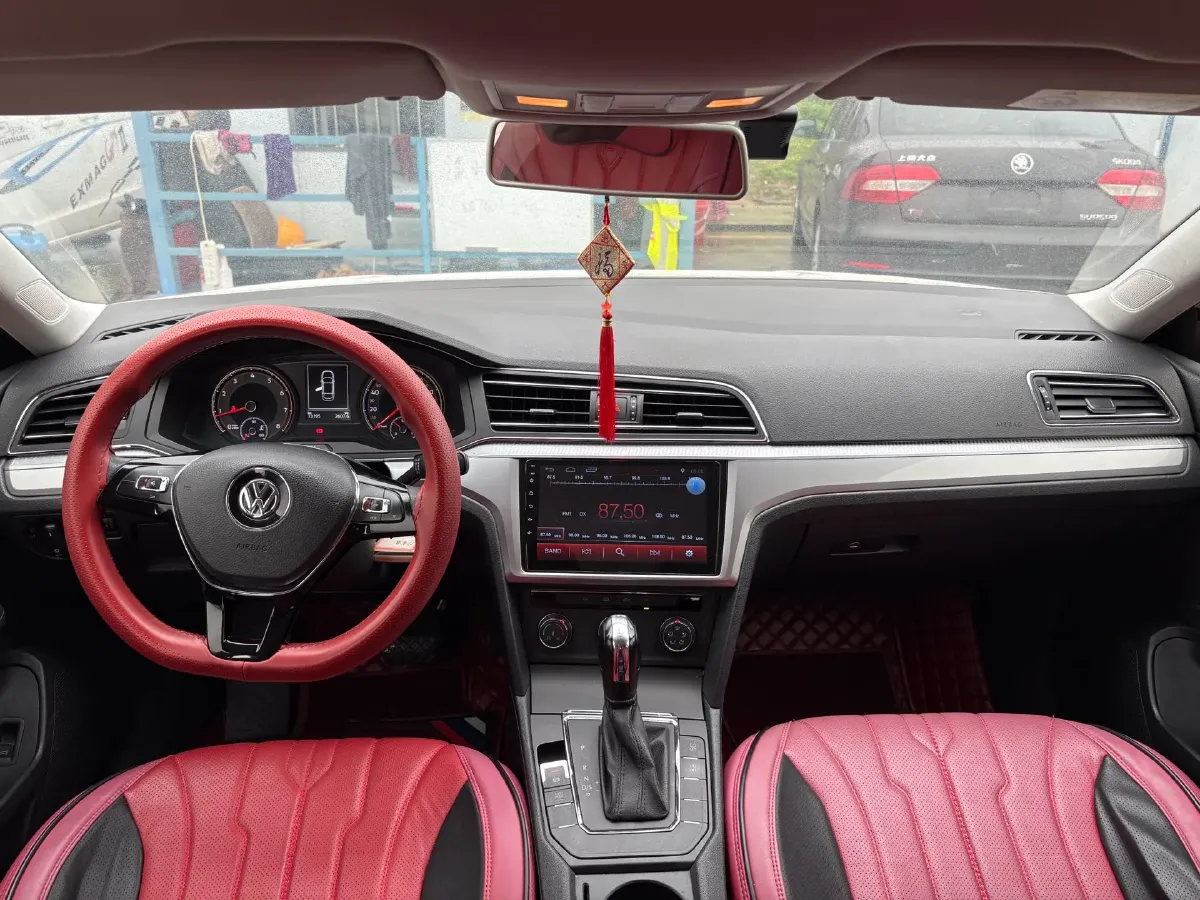 2019 Volkswagen T-Cross 1.4T 150HP L4 7DCT,autocango,china used car exporter,china ev exporter,chinese used car exporter,chinese used ev exporter