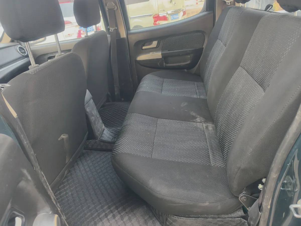 2018 Dongfeng RuiQi 2.5T 140HP L4 6MT,autocango,china used car exporter,china ev exporter,chinese used car exporter,chinese used ev exporter