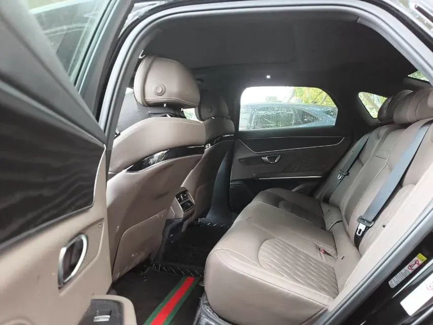 2023 BYD Han 1.5T 139HP L4 E-CVT PHEV 30.772KWH,autocango,china used car exporter,china ev exporter,chinese used car exporter,chinese used ev exporter