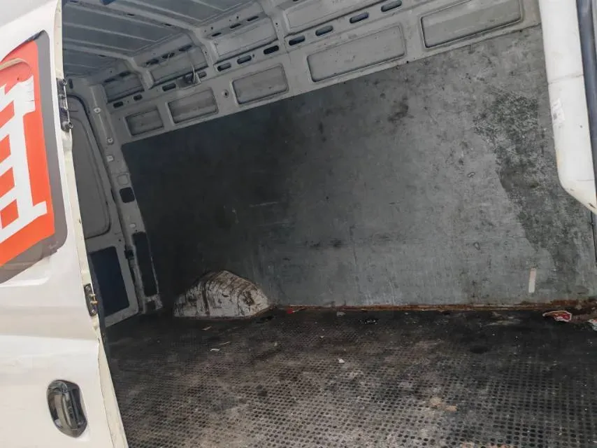 2013 MAXUS XinTu V80 2.5T 136HP L4 5MT,autocango,china used car exporter,china ev exporter,chinese used car exporter,chinese used ev exporter