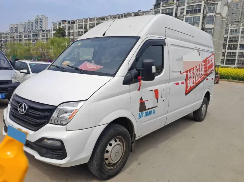 2013 MAXUS XinTu V80 2.5T 136HP L4 5MT,autocango,china used car exporter,china ev exporter,chinese used car exporter,chinese used ev exporter