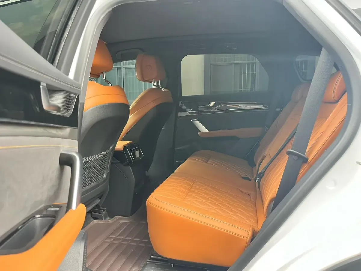 2022 Roewe iMAX8 BEV 90KWH,autocango,china used car exporter,china ev exporter,chinese used car exporter,chinese used ev exporter