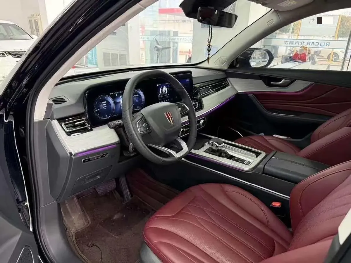 2025 HongQi HS5 2.0T 252HP L4 8AT,autocango,china used car exporter,china ev exporter,chinese used car exporter,chinese used ev exporter